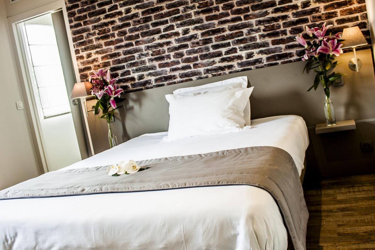 La Sorelle Hotel Golf Et Restaurant Villette-sur-ain Kültér fotó