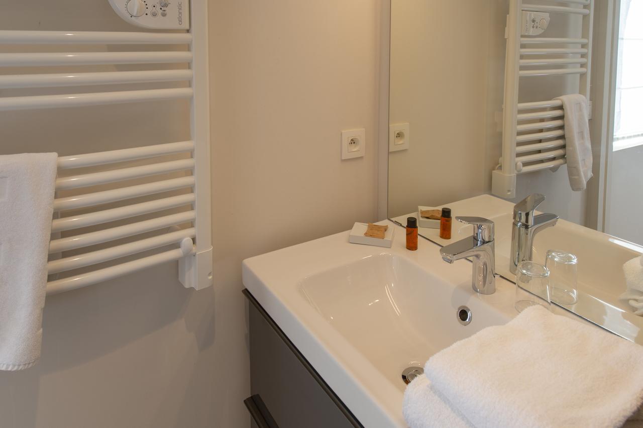 La Sorelle Hotel Golf Et Restaurant Villette-sur-ain Kültér fotó